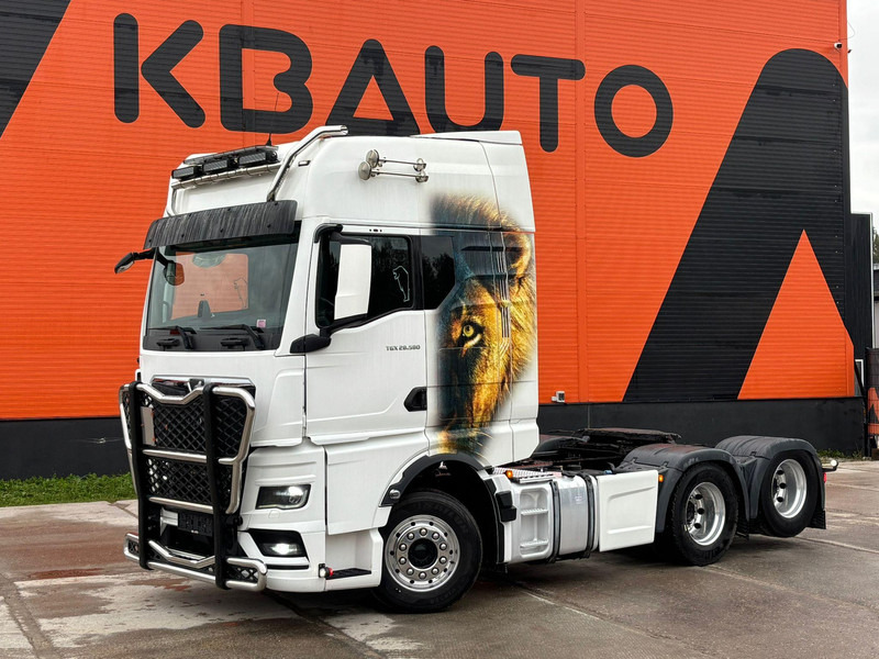 MAN TGX 28.580 6x2 TWIN BED GX CAB / INTARDER / DOUBLE BOGIE - Tractor unit: picture 1 MAN TGX 28.580 6x2 TWIN BED GX CAB / INTARDER / DOUBLE BOGIE - Tractor unit: picture 1