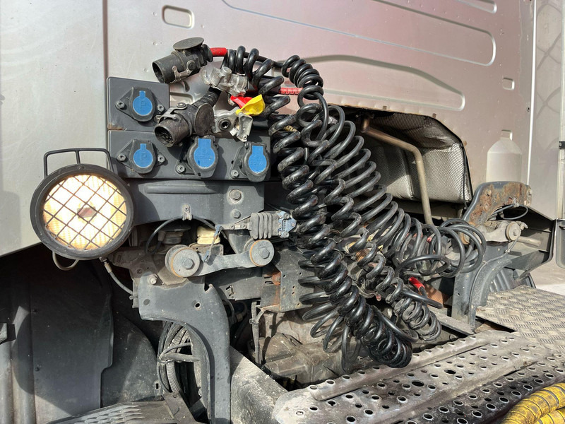 Tractor unit Scania G 380 4x2 HYDRAULICS: picture 13