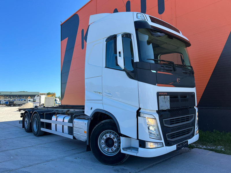 Volvo FH 540 6x2 RETARDER - Container transporter/ Swap body truck: picture 3 Volvo FH 540 6x2 RETARDER - Container transporter/ Swap body truck: picture 3