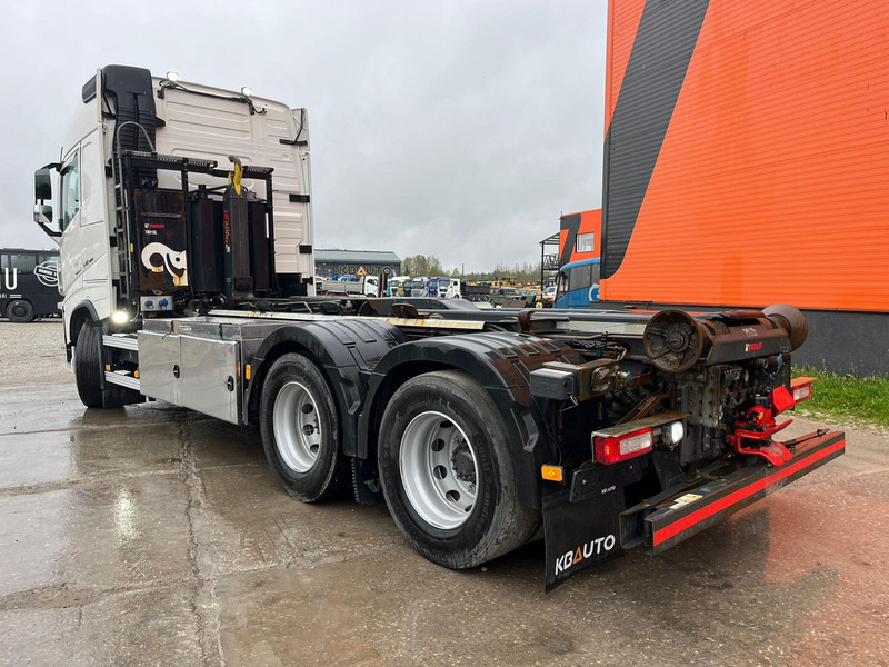 Hook lift truck Volvo FH 540 6x4 HIAB 21 ton / L=5600 mm / RETARDER / TANDEM AXLE LIFT: picture 8