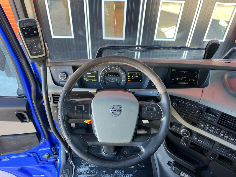 Tipper Volvo FH 540 8x4*4 BOX L=6145 mm: picture 15