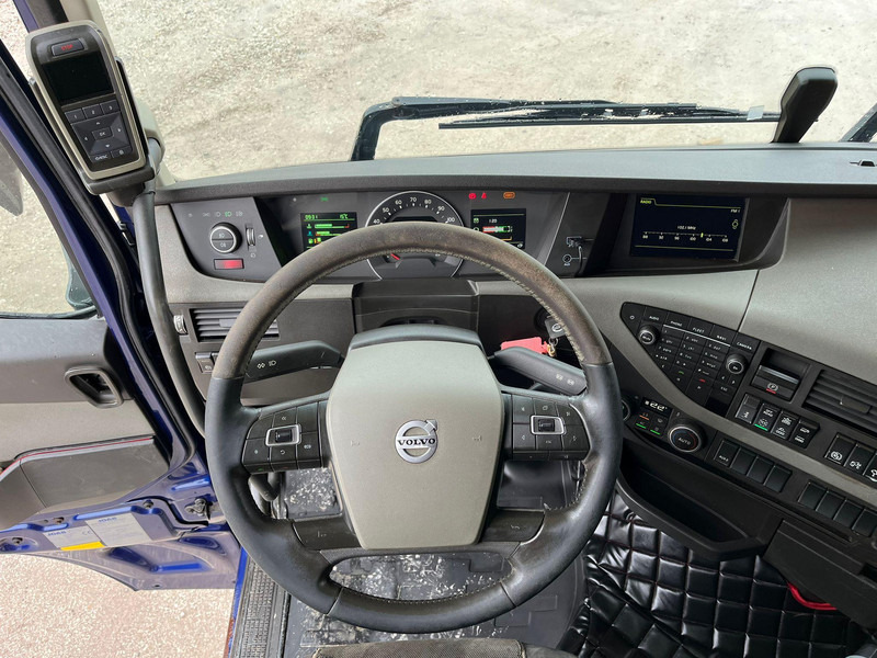 Hook lift truck Volvo FH 540 8x4*4 JOAB L 24 ton / L=5950 mm: picture 16