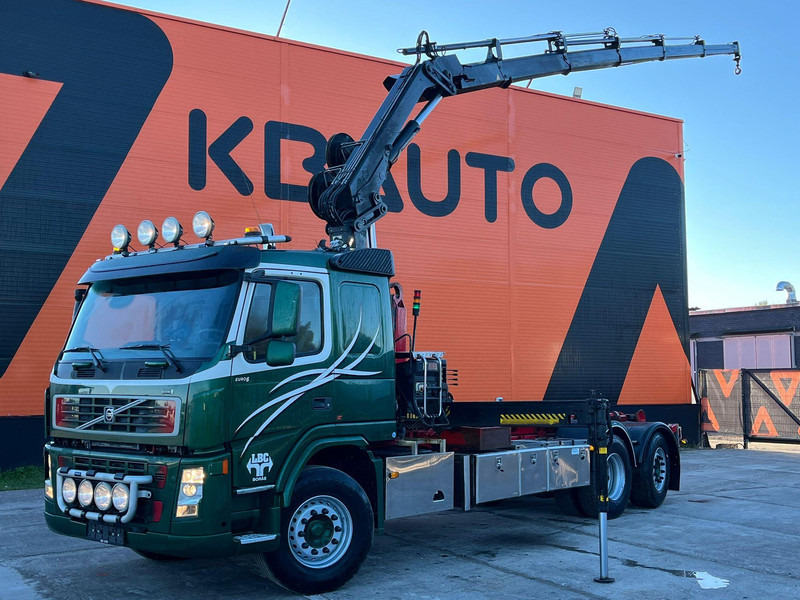 Volvo FM 440 6x2*4 HIAB 166E-5 HIPRO + HIAB 17 ton / L=5400mm - Hook lift truck, Crane truck: picture 1 Volvo FM 440 6x2*4 HIAB 166E-5 HIPRO + HIAB 17 ton / L=5400mm - Hook lift truck, Crane truck: picture 1