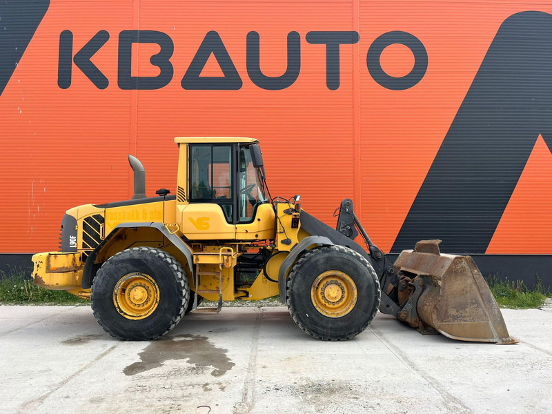 Volvo L 90 F 4x4 CENTRAL LUBRICATION / AC - Wheel loader: picture 5 Volvo L 90 F 4x4 CENTRAL LUBRICATION / AC - Wheel loader: picture 5
