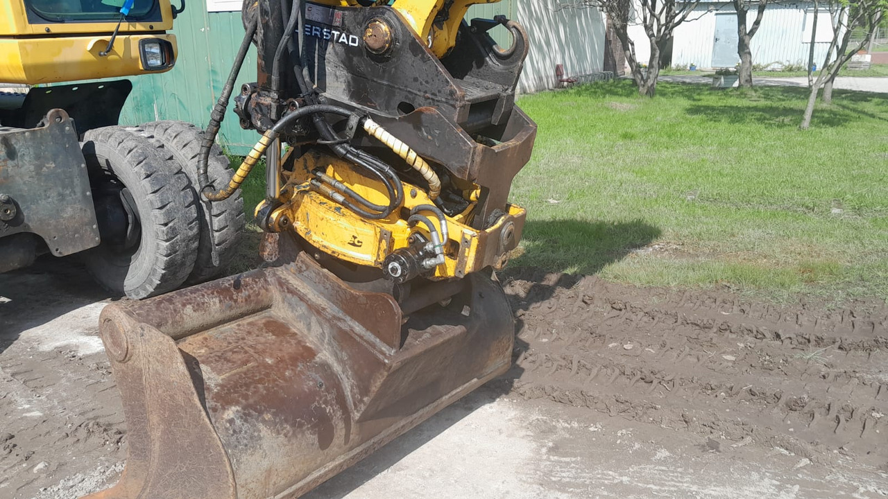 Wheel excavator KOMATSU PW 140-7: picture 6