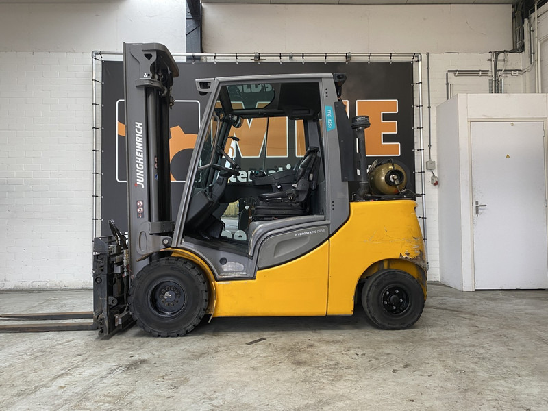 Jungheinrich TFG435s - LPG forklift: picture 2 Jungheinrich TFG435s - LPG forklift: picture 2
