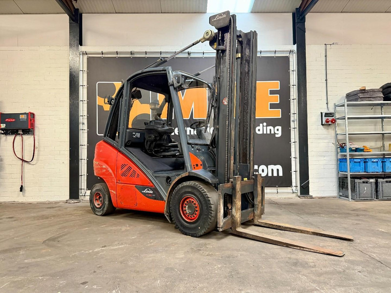 Linde H30D-02 - Diesel forklift: picture 1 Linde H30D-02 - Diesel forklift: picture 1