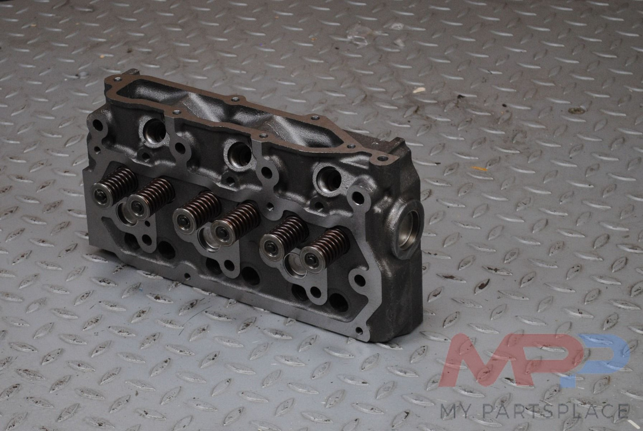 Mitsubishi Cilinderkop Mitsubishi S3L2 - Engine: picture 4 Mitsubishi Cilinderkop Mitsubishi S3L2 - Engine: picture 4