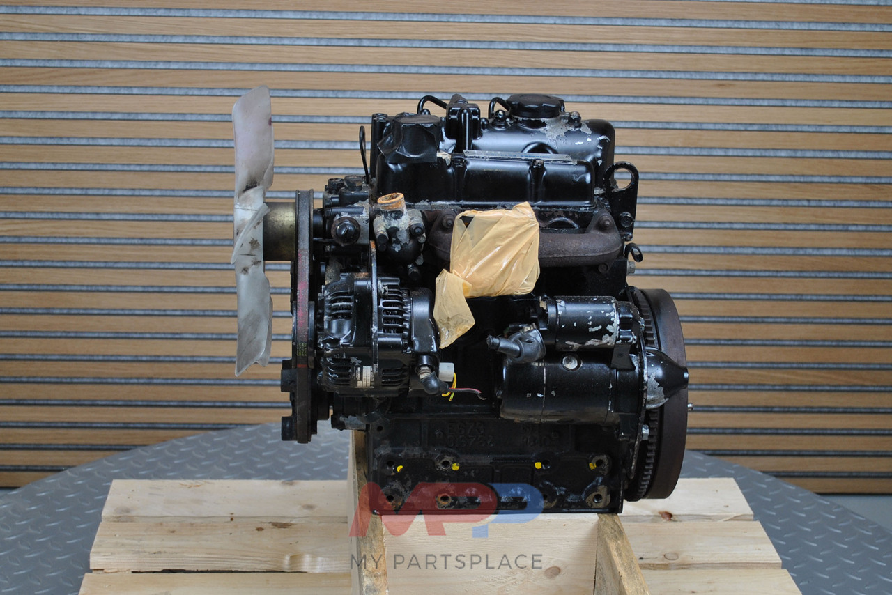 Shibaura E673 - Engine for Farm tractor: picture 4 Shibaura E673 - Engine for Farm tractor: picture 4
