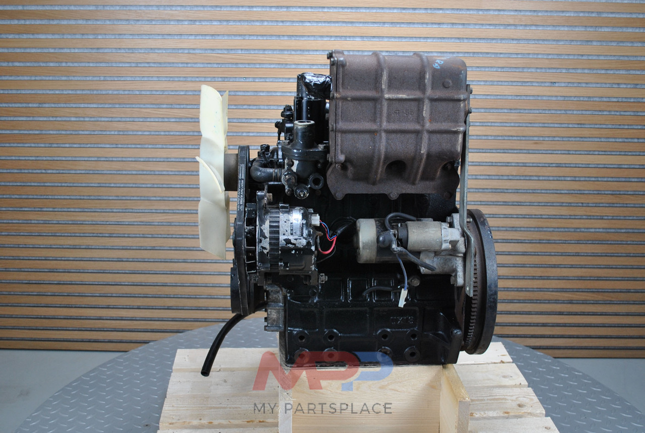 Shibaura J823 - Engine for Farm tractor: picture 4 Shibaura J823 - Engine for Farm tractor: picture 4