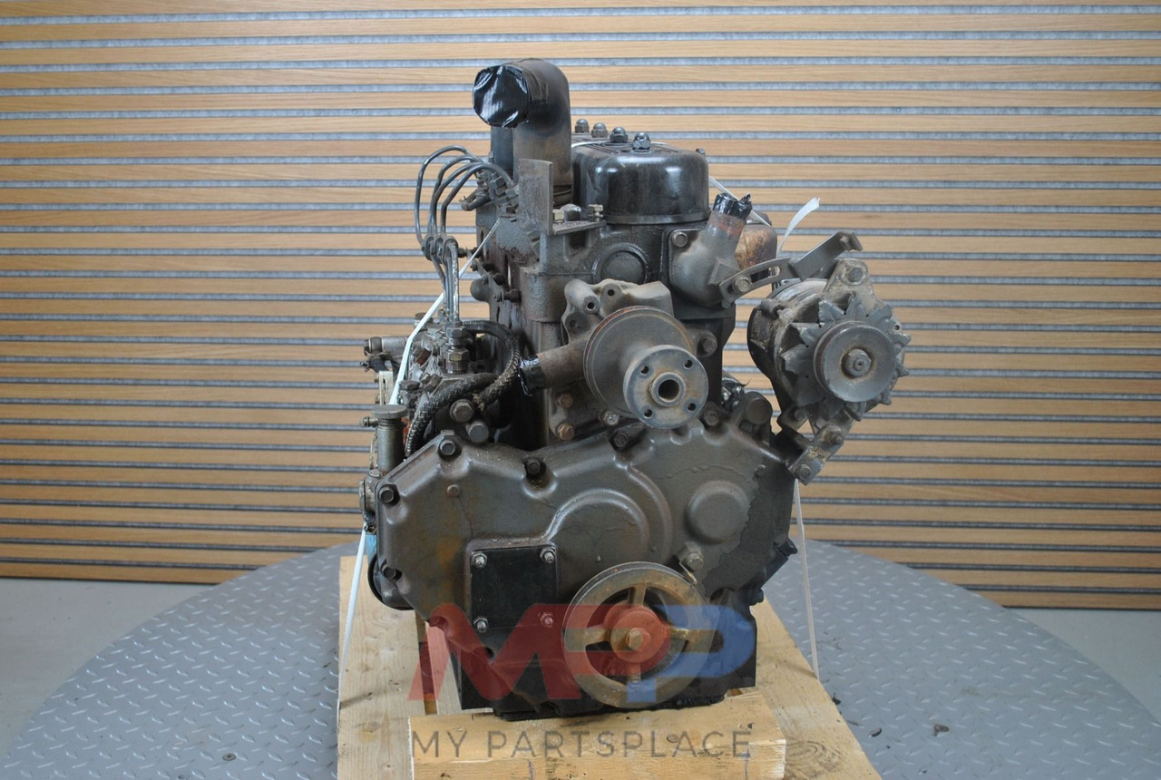 Shibaura Shibaura LEM754A - Engine: picture 5 Shibaura Shibaura LEM754A - Engine: picture 5