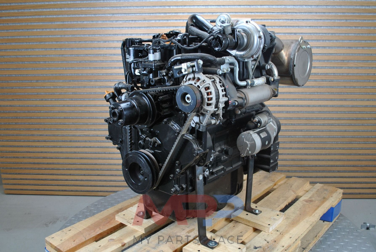 Yanmar Yanmar 4TNV98CT - DEMO - Engine for Construction machinery: picture 1 Yanmar Yanmar 4TNV98CT - DEMO - Engine for Construction machinery: picture 1