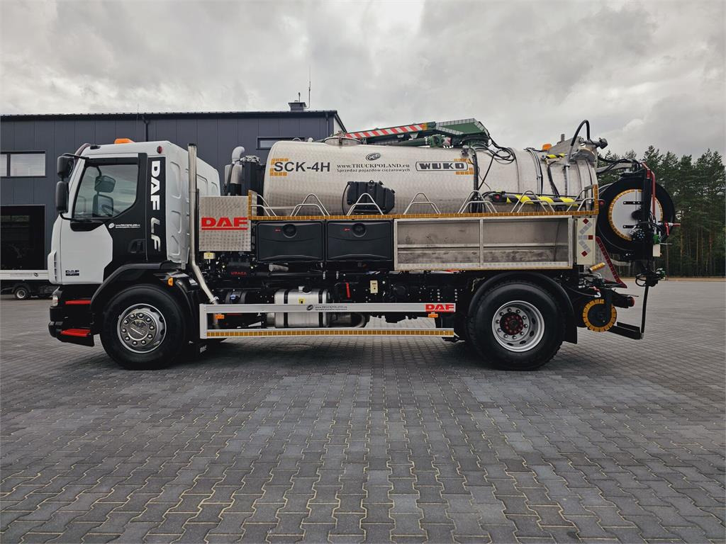 DAF WUKO SCK-4HW for collecting waste liquid separator - Vacuum truck: picture 4 DAF WUKO SCK-4HW for collecting waste liquid separator - Vacuum truck: picture 4