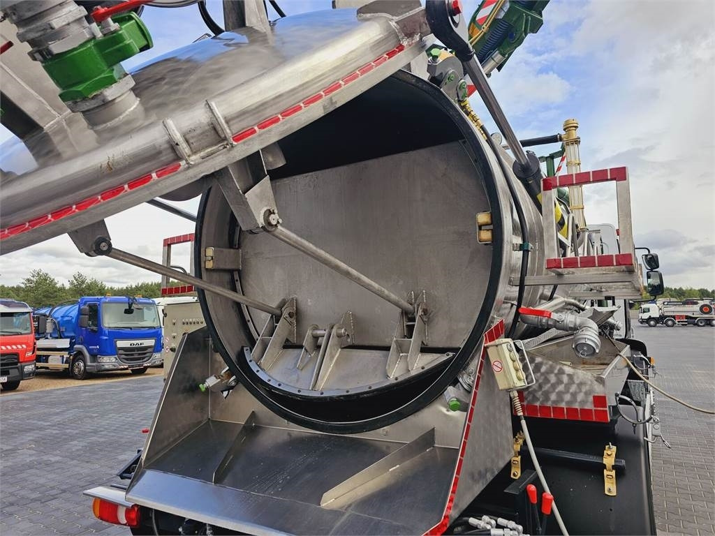 Vacuum truck DAF WUKO SCK-4HW for collecting waste liquid separator: picture 9