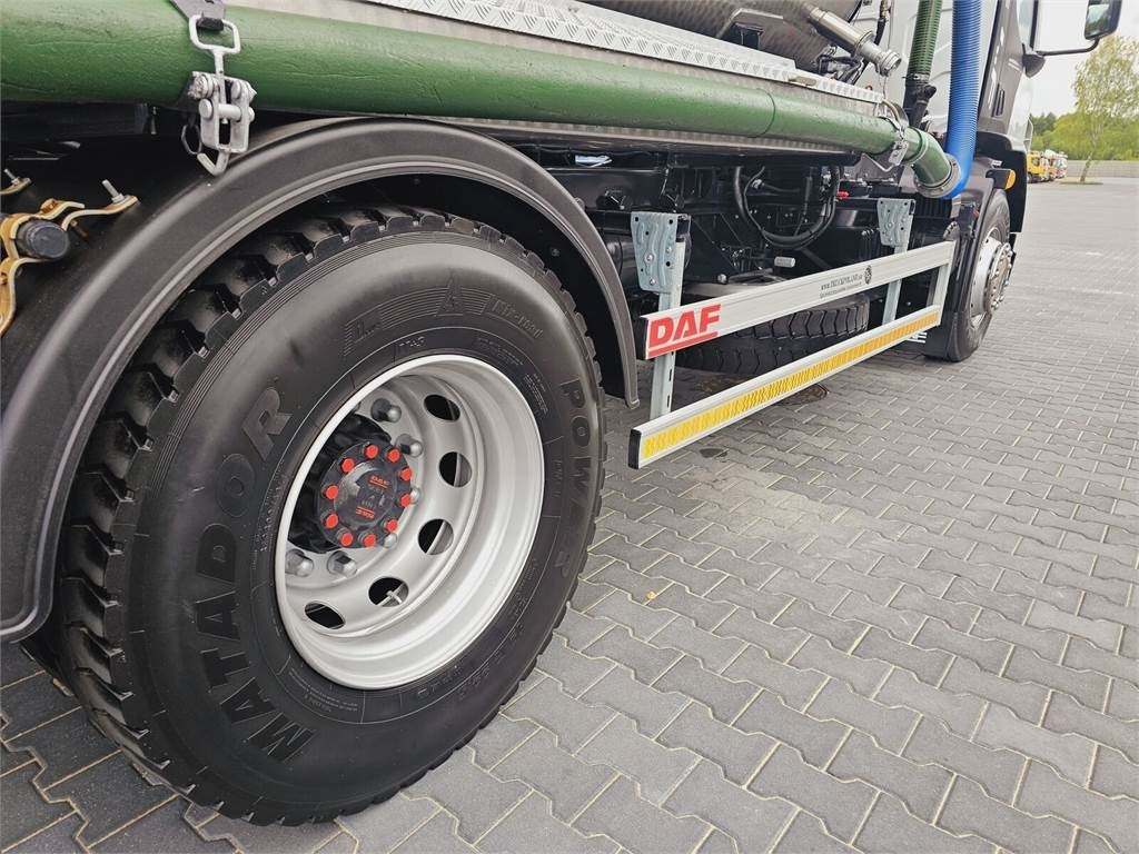 Vacuum truck DAF WUKO SCK-4HW for collecting waste liquid separator: picture 2