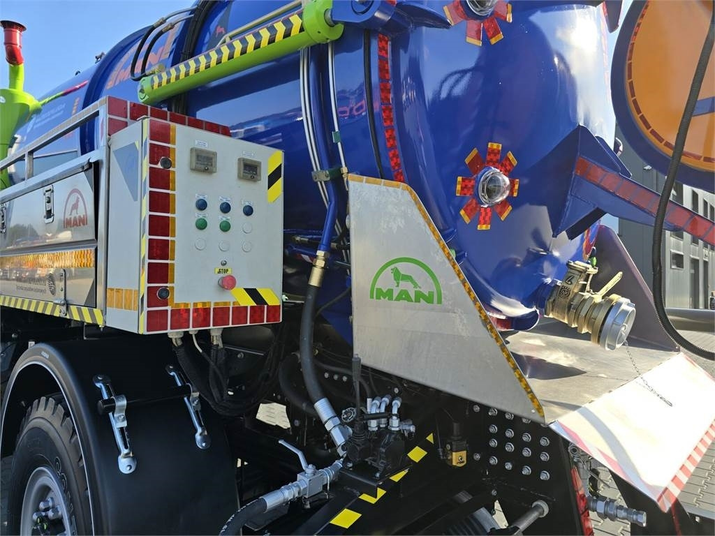 Leasing of MAN TGM 4x4 GAMON PW8 for collecting liquid waste sepa  MAN TGM 4x4 GAMON PW8 for collecting liquid waste sepa: picture 18 Leasing of MAN TGM 4x4 GAMON PW8 for collecting liquid waste sepa  MAN TGM 4x4 GAMON PW8 for collecting liquid waste sepa: picture 18