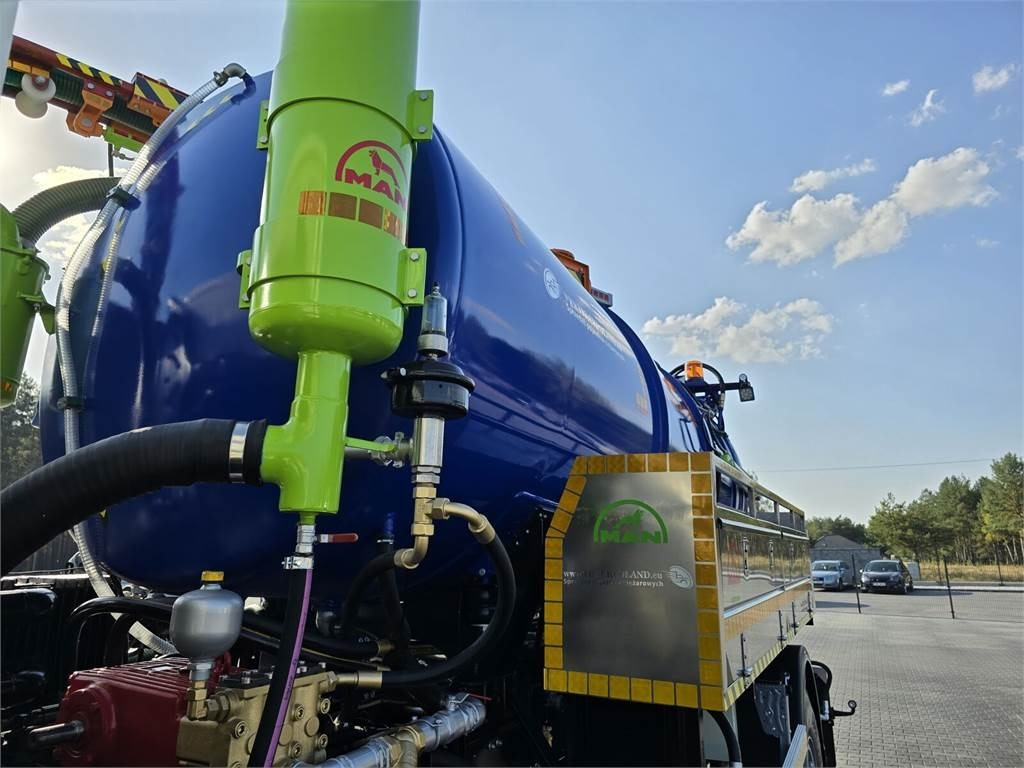 Leasing of MAN TGM 4x4 GAMON PW8 for collecting liquid waste sepa  MAN TGM 4x4 GAMON PW8 for collecting liquid waste sepa: picture 13 Leasing of MAN TGM 4x4 GAMON PW8 for collecting liquid waste sepa  MAN TGM 4x4 GAMON PW8 for collecting liquid waste sepa: picture 13