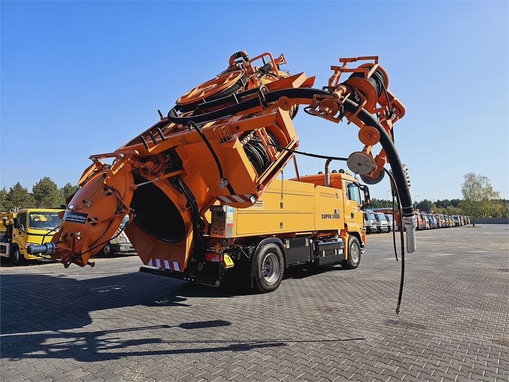 MAN Wiedemann SUPER 2000 4x2 WUKO RECYKLING for collec - Vacuum truck: picture 1 MAN Wiedemann SUPER 2000 4x2 WUKO RECYKLING for collec - Vacuum truck: picture 1