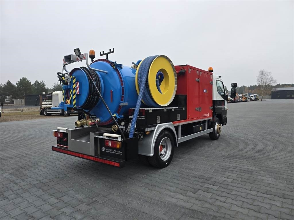 Mitsubishi RIONED COMBI WUKO FOR CLEANING SEWAGE - Vacuum truck: picture 1 Mitsubishi RIONED COMBI WUKO FOR CLEANING SEWAGE - Vacuum truck: picture 1