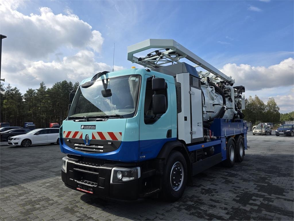 Renault 6x4 WUKO RIVARD RECYTLING for collecting liquid wa - Vacuum truck: picture 3 Renault 6x4 WUKO RIVARD RECYTLING for collecting liquid wa - Vacuum truck: picture 3