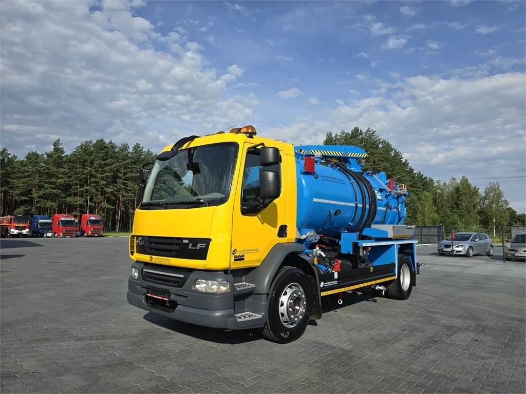 DAF WHALE 2012 WUKO for the collection of liquid waste - Utility/ Special vehicle: picture 4 DAF WHALE 2012 WUKO for the collection of liquid waste - Utility/ Special vehicle: picture 4
