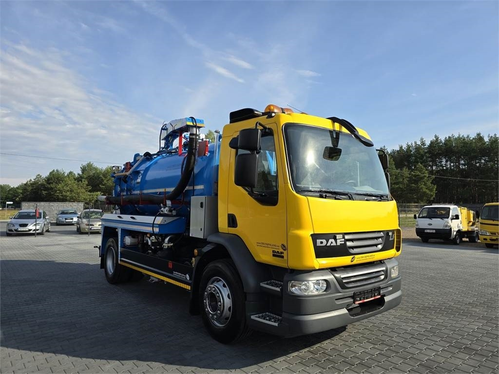 DAF WHALE 2012 WUKO for the collection of liquid waste - Utility/ Special vehicle: picture 3 DAF WHALE 2012 WUKO for the collection of liquid waste - Utility/ Special vehicle: picture 3
