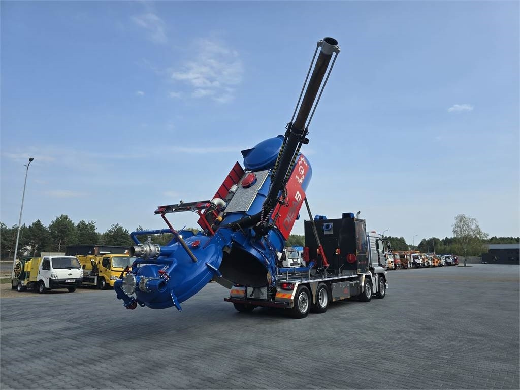 MAN Disab Centurion P210/9 ADR Vacuum suction-blowing - Utility/ Special vehicle: picture 1 MAN Disab Centurion P210/9 ADR Vacuum suction-blowing - Utility/ Special vehicle: picture 1