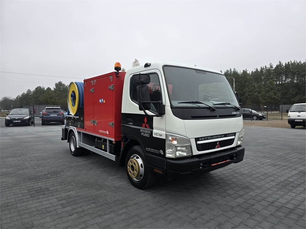 Mitsubishi RIONED COMBI WUKO FOR CLEANING SEWAGE - Utility/ Special vehicle: picture 2 Mitsubishi RIONED COMBI WUKO FOR CLEANING SEWAGE - Utility/ Special vehicle: picture 2