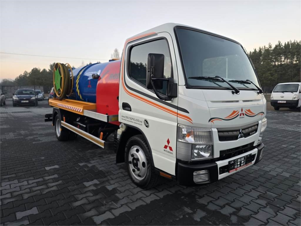 Mitsubishi ROM KOKS SMART COMBI WUKO HOT WATER FOR CLEANING S - Utility/ Special vehicle: picture 2 Mitsubishi ROM KOKS SMART COMBI WUKO HOT WATER FOR CLEANING S - Utility/ Special vehicle: picture 2