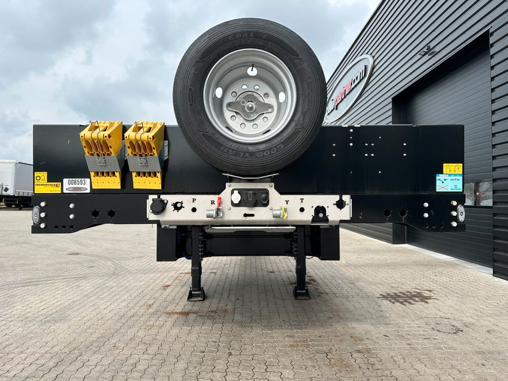 Faymonville 3 achs Multimax Tieflader / Kurze model Faymonville 3 achs Multimax Tieflader / Kurze model - Low loader semi-trailer: picture 4 Faymonville 3 achs Multimax Tieflader / Kurze model Faymonville 3 achs Multimax Tieflader / Kurze model - Low loader semi-trailer: picture 4