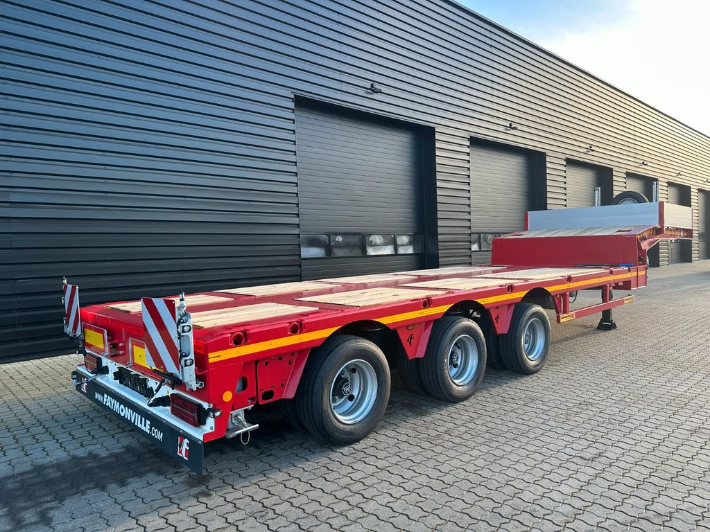 Faymonville 3 achs tieflader / 2 x ausziehbar / 16.300 mm Faymonville 3 achs tieflader / 2 x ausziehbar / 16.300 mm - Low loader semi-trailer: picture 3 Faymonville 3 achs tieflader / 2 x ausziehbar / 16.300 mm Faymonville 3 achs tieflader / 2 x ausziehbar / 16.300 mm - Low loader semi-trailer: picture 3