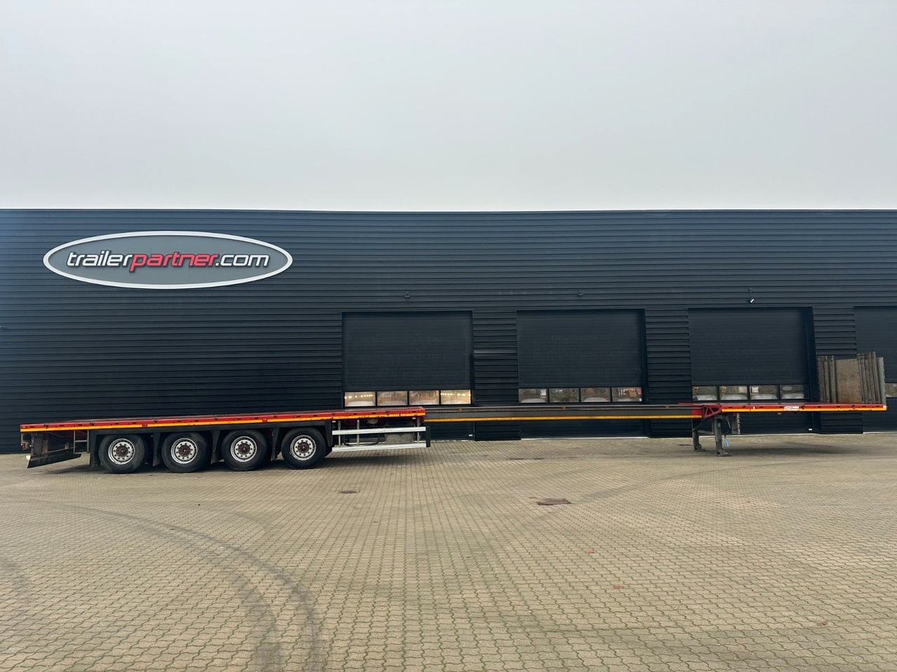 Faymonville MAX 200 Teleauflieger - Dropside/ Flatbed semi-trailer: picture 1 Faymonville MAX 200 Teleauflieger - Dropside/ Flatbed semi-trailer: picture 1