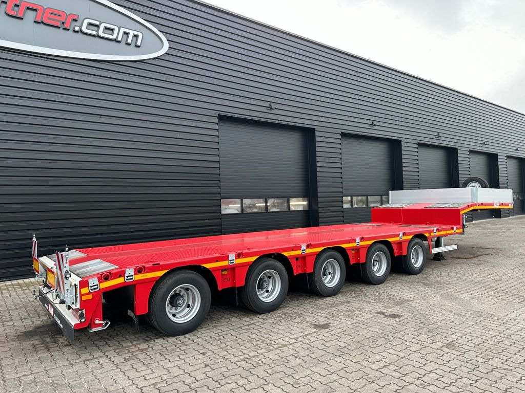 Faymonville Maxtrailer MAX 100 5 achs tieflader Faymonville Maxtrailer MAX 100 5 achs tieflader - Low loader semi-trailer: picture 2 Faymonville Maxtrailer MAX 100 5 achs tieflader Faymonville Maxtrailer MAX 100 5 achs tieflader - Low loader semi-trailer: picture 2