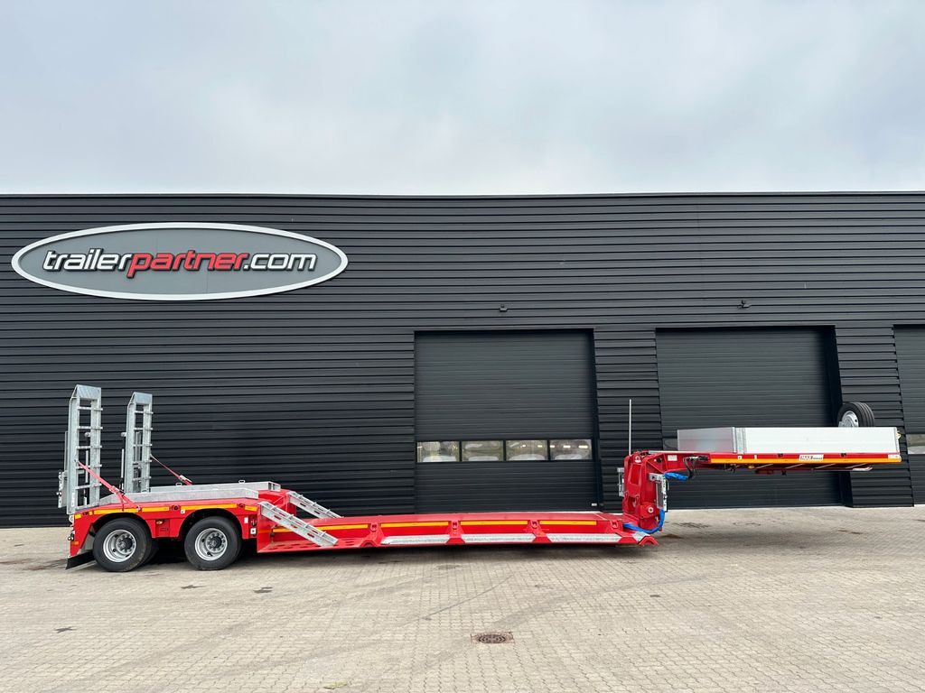 Faymonville Maxtrailer MAX 510 Tiefbett / Forst Model Faymonville Maxtrailer MAX 510 Tiefbett / Forst Model - Low loader semi-trailer: picture 1 Faymonville Maxtrailer MAX 510 Tiefbett / Forst Model Faymonville Maxtrailer MAX 510 Tiefbett / Forst Model - Low loader semi-trailer: picture 1