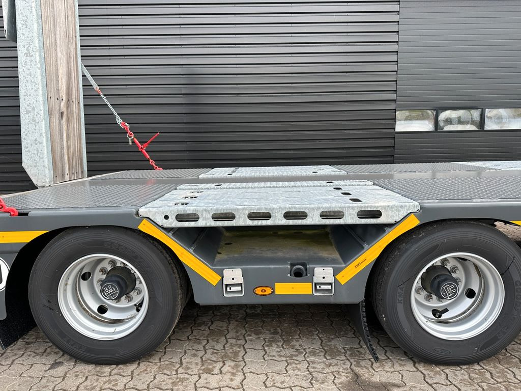 Faymonville Maxtrailer MAX 600 Anhänger / Radmulden - Low loader semi-trailer: picture 4 Faymonville Maxtrailer MAX 600 Anhänger / Radmulden - Low loader semi-trailer: picture 4