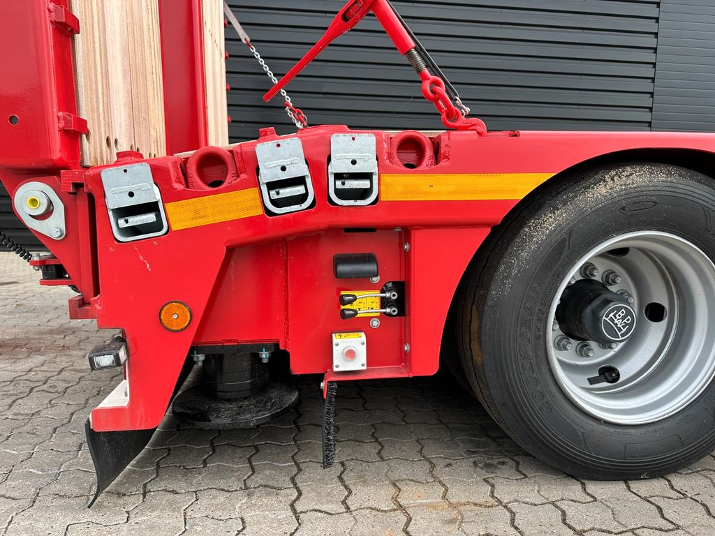 Faymonville Multimax 4 achs tieflader / Baggermulde - Low loader semi-trailer: picture 5 Faymonville Multimax 4 achs tieflader / Baggermulde - Low loader semi-trailer: picture 5