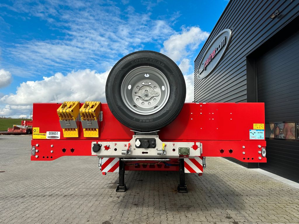 Faymonville Multimax N 4 LAUM RM 2+2 Faymonville Multimax N 4 LAUM RM 2+2 - Low loader semi-trailer: picture 3 Faymonville Multimax N 4 LAUM RM 2+2 Faymonville Multimax N 4 LAUM RM 2+2 - Low loader semi-trailer: picture 3