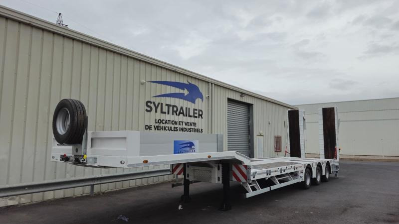 EROGLU ERTRT - Low loader semi-trailer: picture 2 EROGLU ERTRT - Low loader semi-trailer: picture 2