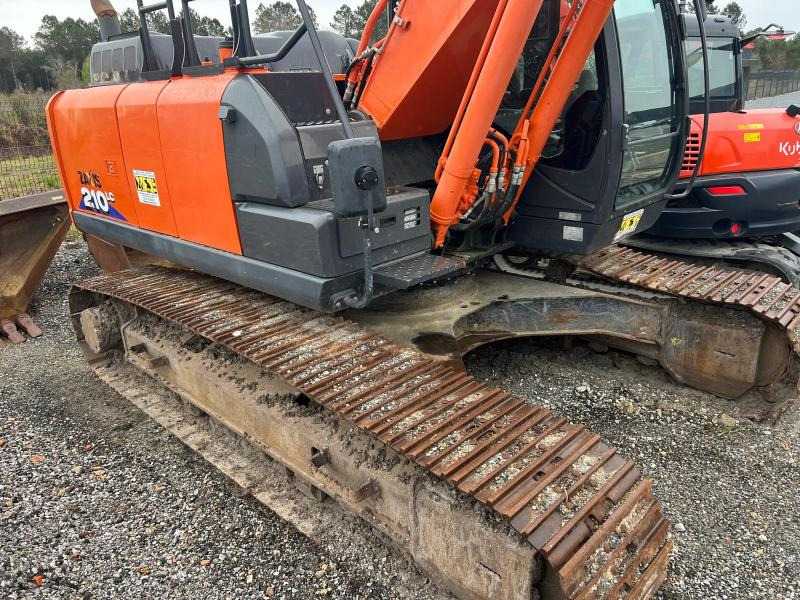 Hitachi ZX210LC 6 - Crawler excavator: picture 3 Hitachi ZX210LC 6 - Crawler excavator: picture 3
