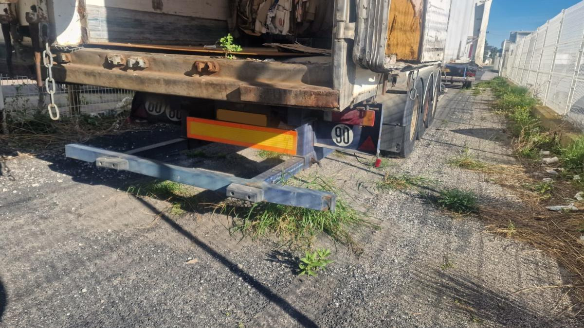 Serignac Caisse Frigorifique (Rail-route) - Semi-trailer: picture 4 Serignac Caisse Frigorifique (Rail-route) - Semi-trailer: picture 4