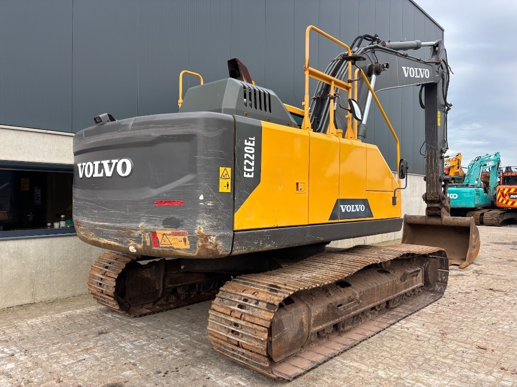 Volvo EC 220 E - EC220EL - EC 220 - Crawler excavator: picture 5 Volvo EC 220 E - EC220EL - EC 220 - Crawler excavator: picture 5