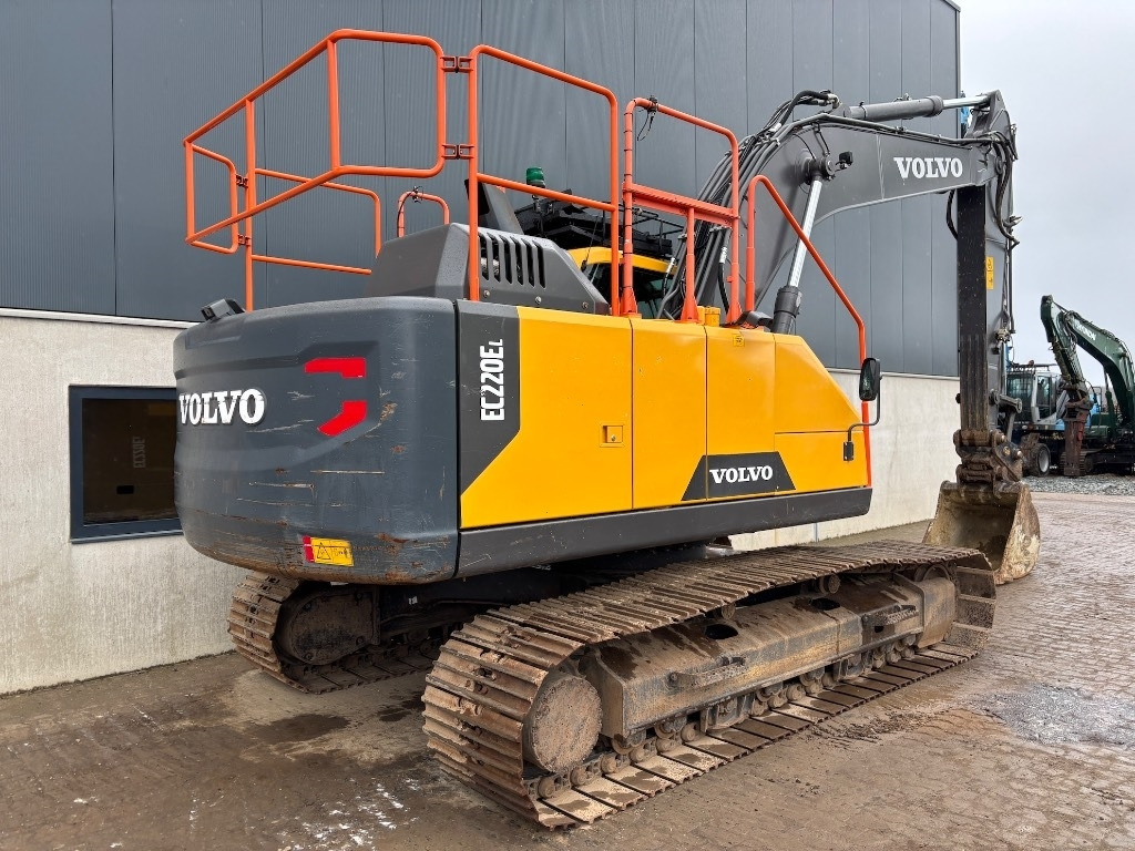 Volvo EC 220 E L - EC220EL - 220EL - Crawler excavator: picture 4 Volvo EC 220 E L - EC220EL - 220EL - Crawler excavator: picture 4