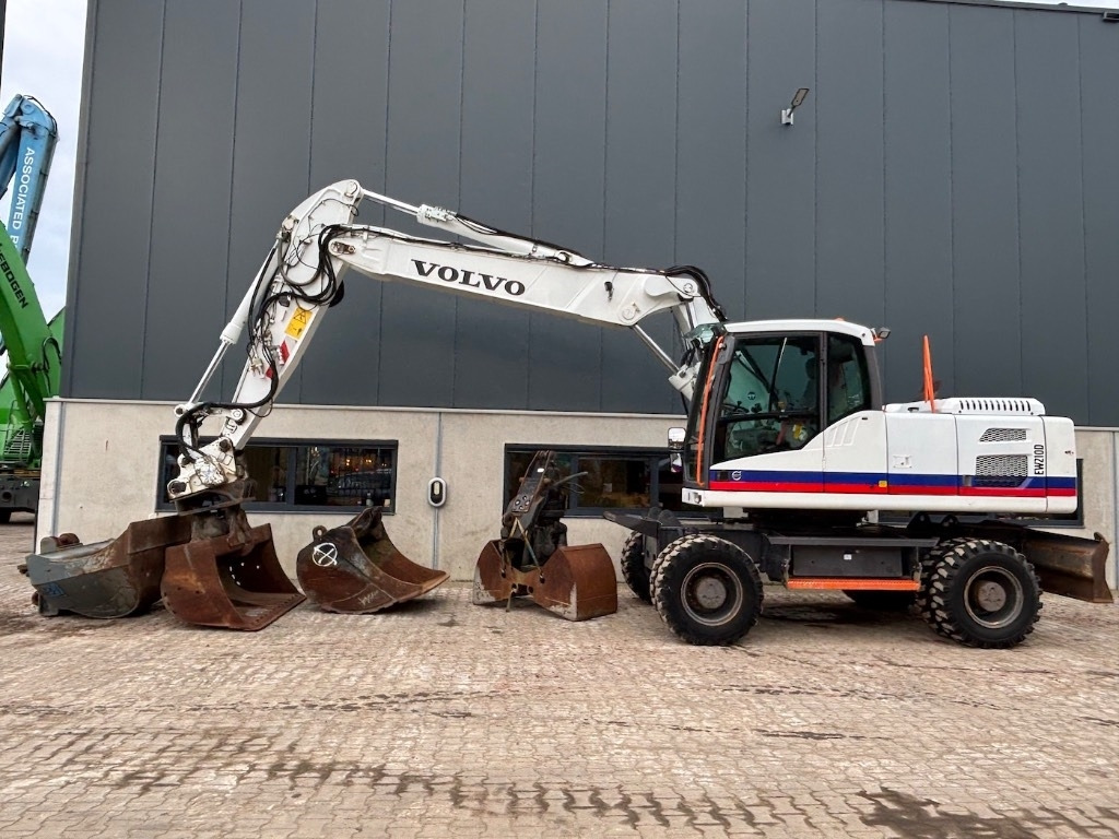 Volvo EW 210 D - EW210 - EW210D - EW 180 - EW 240 - Wheel excavator: picture 2 Volvo EW 210 D - EW210 - EW210D - EW 180 - EW 240 - Wheel excavator: picture 2
