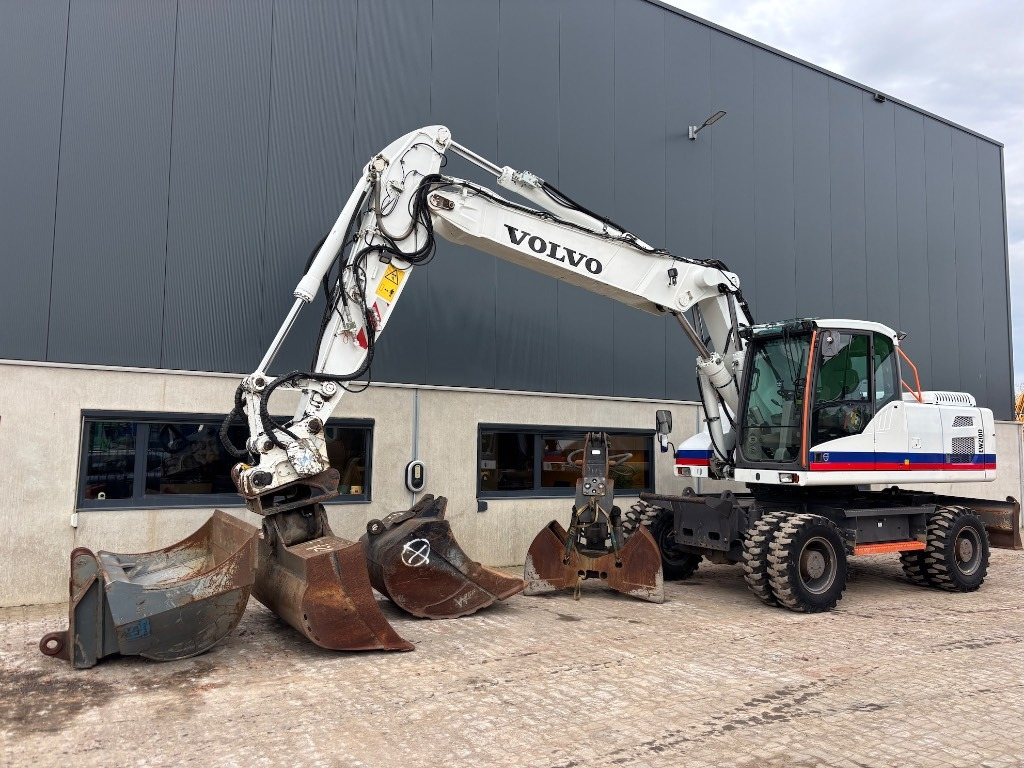 Volvo EW 210 D - EW210 - EW210D - EW 180 - EW 240 - Wheel excavator: picture 1 Volvo EW 210 D - EW210 - EW210D - EW 180 - EW 240 - Wheel excavator: picture 1