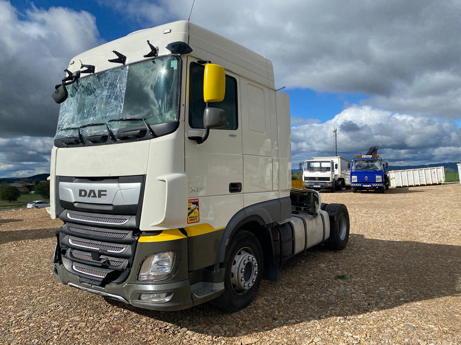 DAF XF480 - Tractor unit: picture 1 DAF XF480 - Tractor unit: picture 1