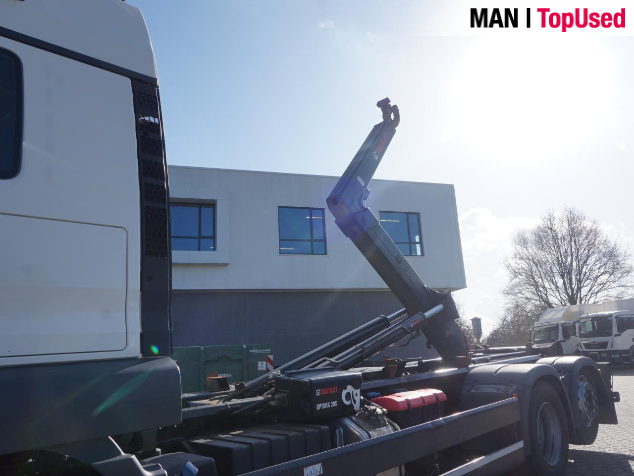 Tipper MAN TGS 26.460 6X2-4 BL Abroll Kipper: picture 15