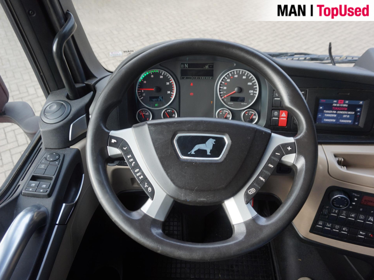 MAN TGX 18.420 4X2 BLS / PTO / ADR III / Euro6 - Tractor unit: picture 3 MAN TGX 18.420 4X2 BLS / PTO / ADR III / Euro6 - Tractor unit: picture 3