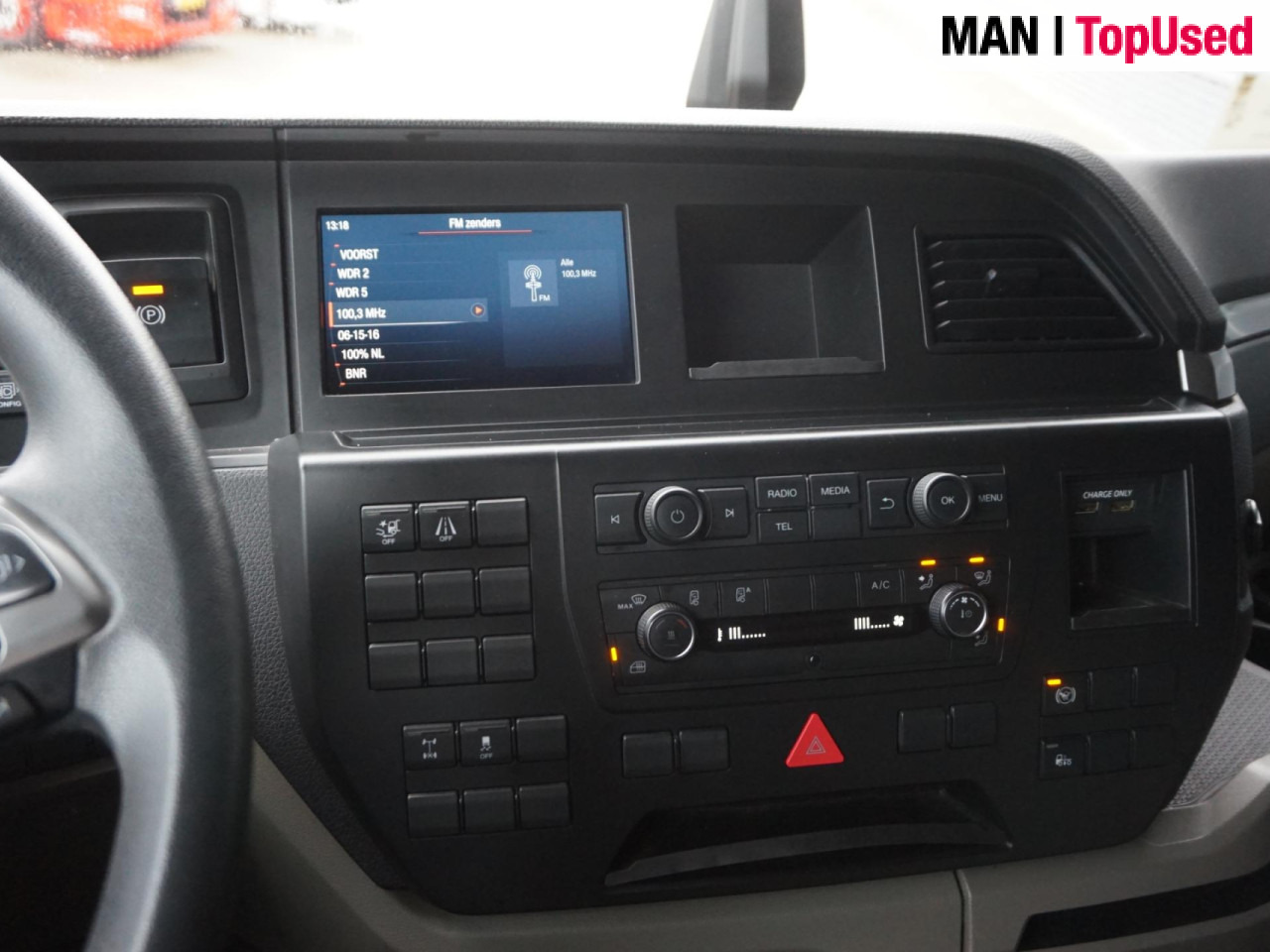 MAN TGX 18.470 4x2 BL SA - Tractor unit: picture 5 MAN TGX 18.470 4x2 BL SA - Tractor unit: picture 5