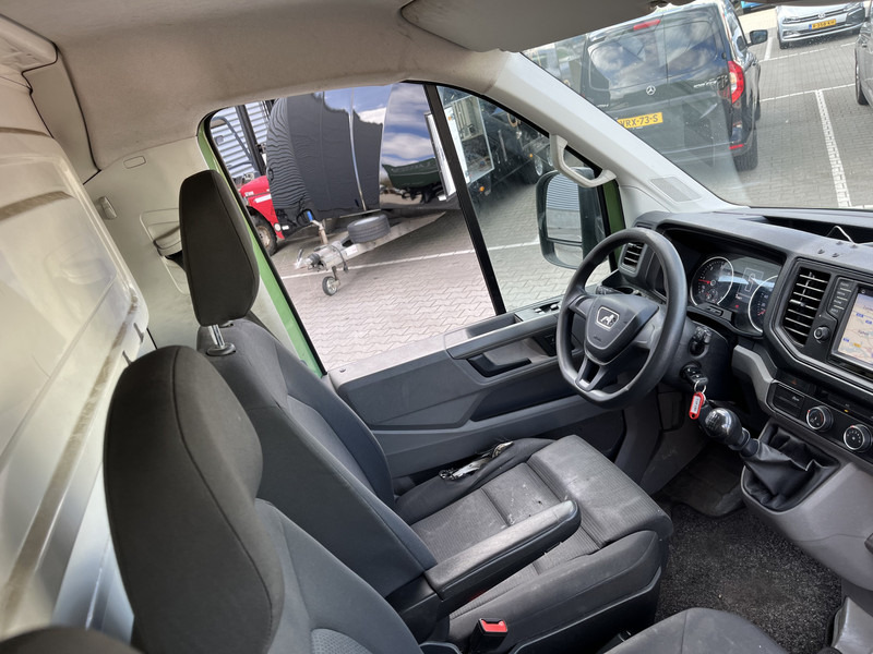MAN TGE 3.180 Euro 6 D / Navi / Cruise / Box / Loadlift / NL Van - Box van: picture 3 MAN TGE 3.180 Euro 6 D / Navi / Cruise / Box / Loadlift / NL Van - Box van: picture 3