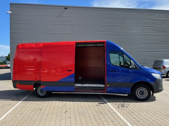 Mercedes-Benz Sprinter 311 / 2.2 CDI / L3 H2 / Automatic / APK-TUV 02-26 - Small van: picture 3 Mercedes-Benz Sprinter 311 / 2.2 CDI / L3 H2 / Automatic / APK-TUV 02-26 - Small van: picture 3
